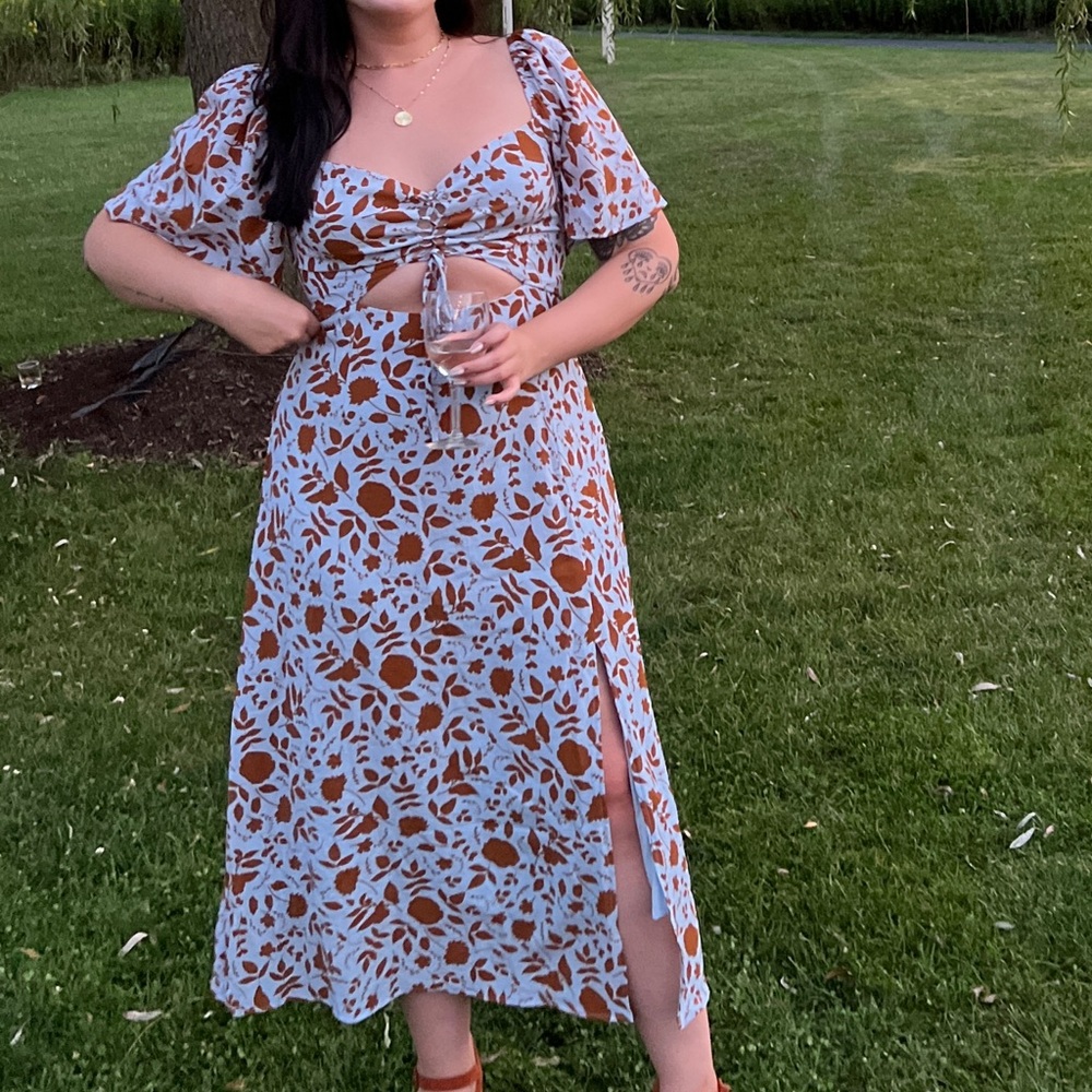 ASTR The Label Blue Midi Dress with Brown Floral Print